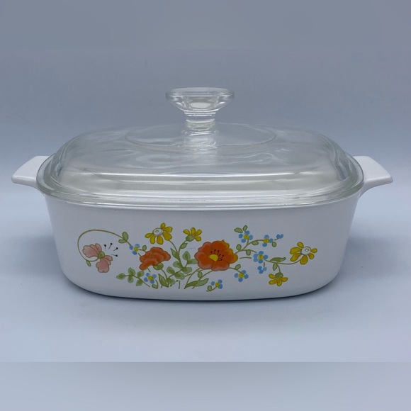 Corningware Other - SOLD Vintage Corningware Wildflower A-2-B With Lid
